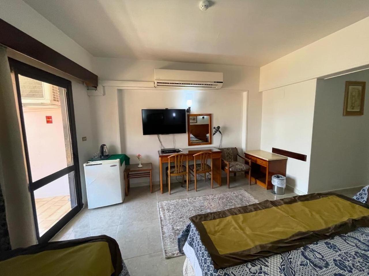 St.Joseph Hotel Luxor Ngoại thất bức ảnh